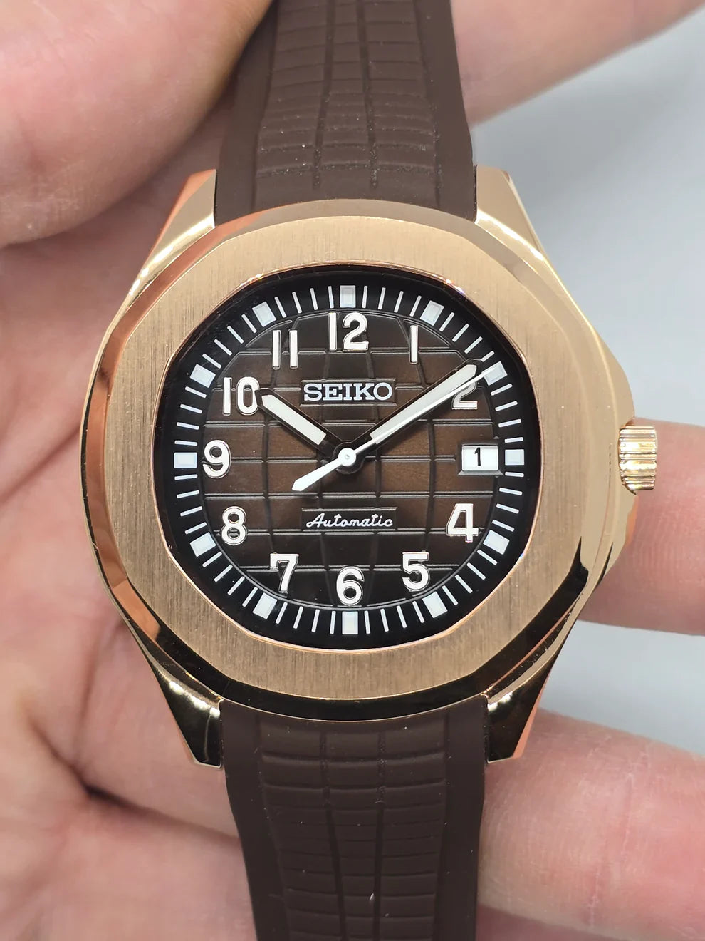 Aquaniko — Rose Gold
